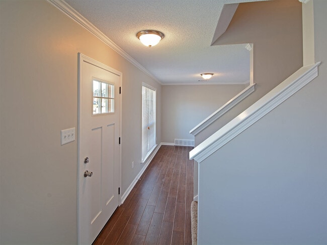 7633 Mineral Crest Cir S in Memphis, TN - Building Photo - Building Photo