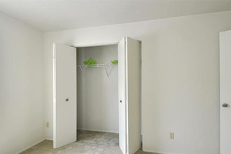 Lackland Plaza Apartments in St. Louis, MO - Building Photo - Interior Photo