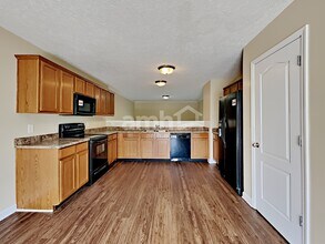 408 Mossy Oak Trl in Antioch, TN - Building Photo - Building Photo
