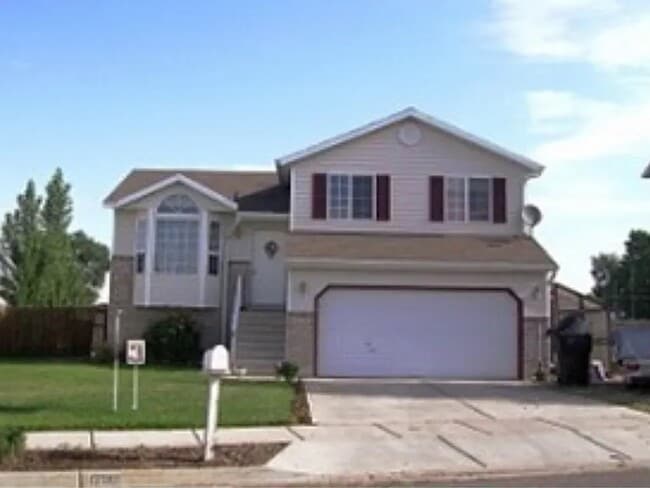 property at 1258 W 725 N