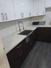 3060 NW 27th St in Miami, FL - Building Photo - Building Photo