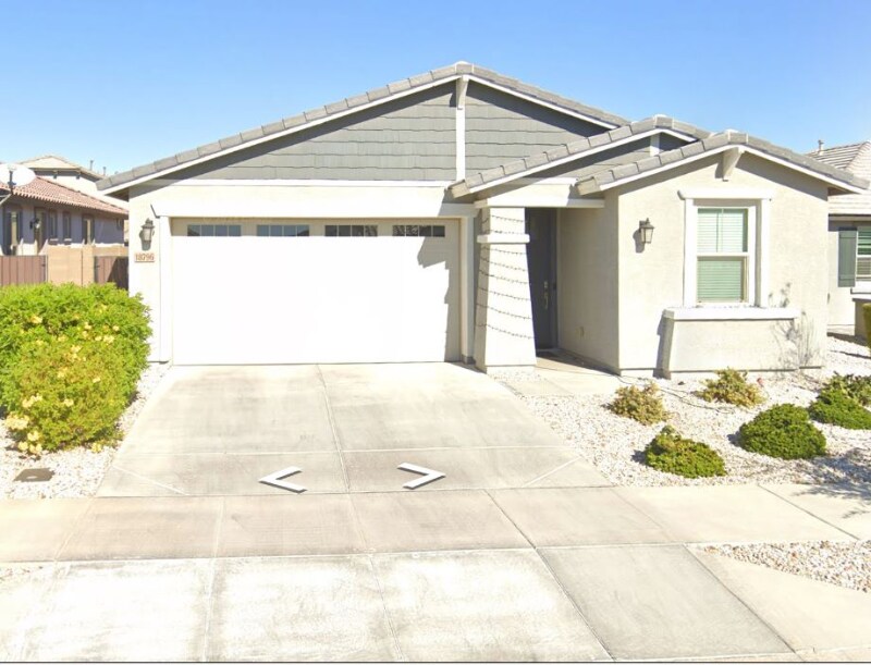 18796 W Cameron Dr in Surprise, AZ - Building Photo
