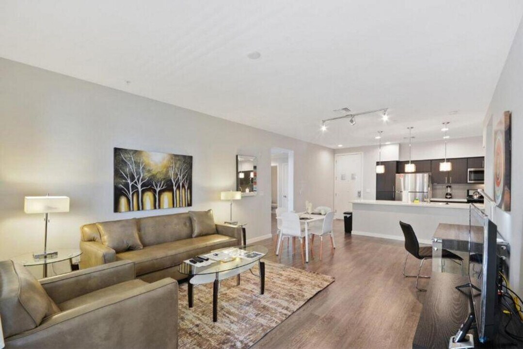 3639 Haven Ave in Menlo Park, CA - Building Photo