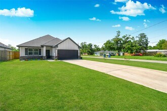 1507 5th St in Hempstead, TX - Building Photo - Building Photo