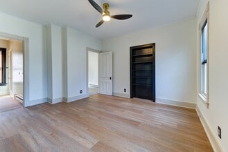 10 Hamilton St, Unit 2R in Johnstown, NY - Building Photo - Building Photo