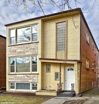 1028 S Monitor Ave in Chicago, IL - Building Photo