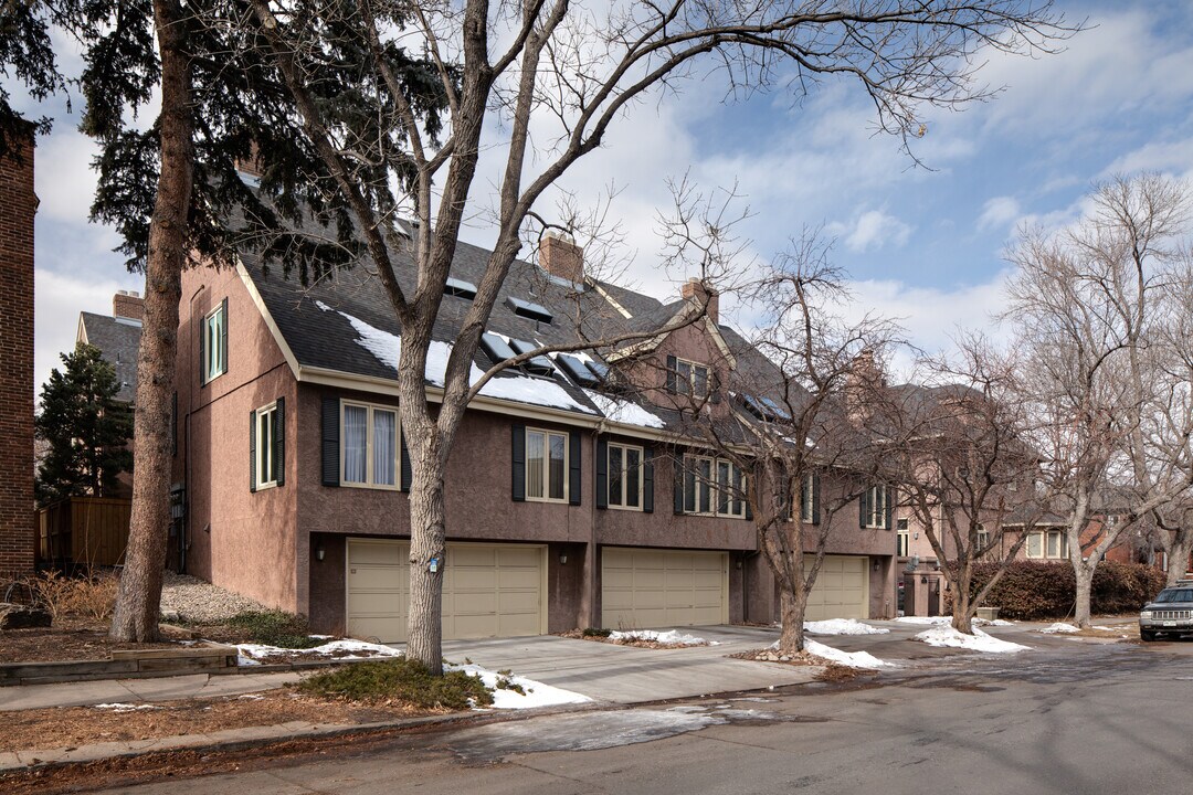 999 Emerson St in Denver, CO - Building Photo