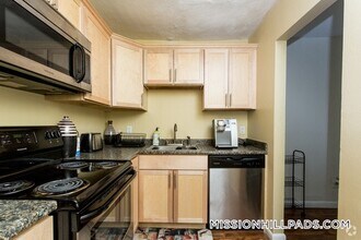 170 Parker Hill Ave-Unit -38 in Boston, MA - Building Photo - Building Photo