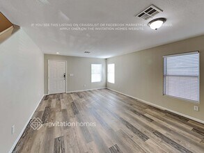 6055 Eganridge Ct in North Las Vegas, NV - Building Photo - Building Photo