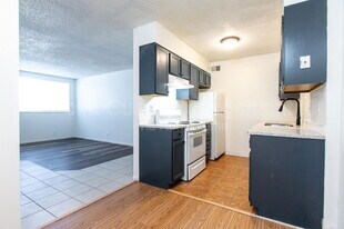 1800 E 1st St N in Wichita, KS - Building Photo