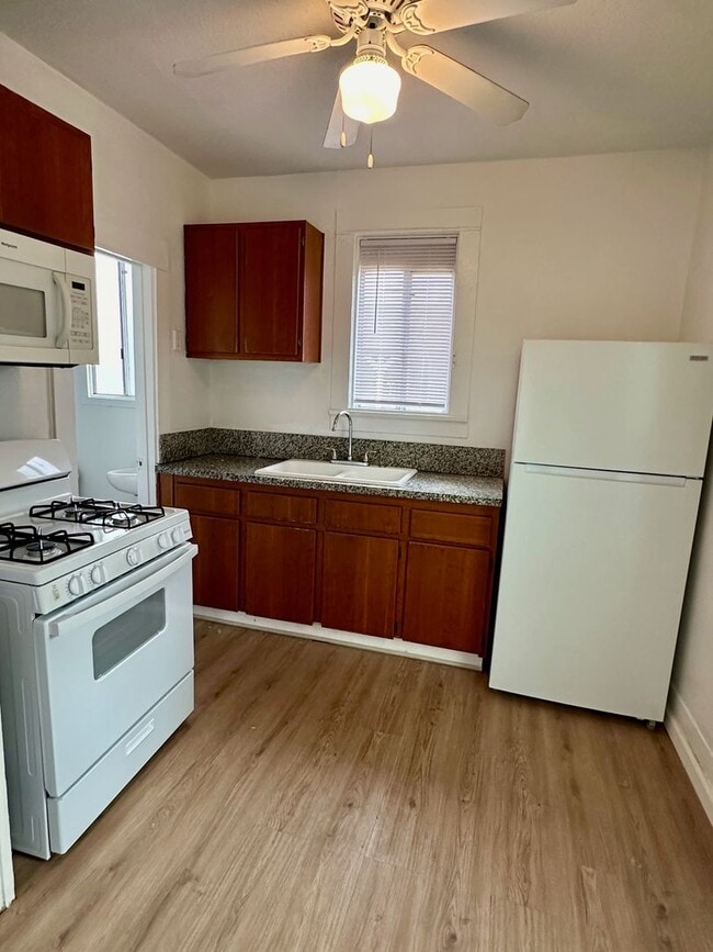 property at 340 E Sycamore St