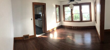 819 Wyandotte Ave in Royal Oak, MI - Foto de edificio - Building Photo