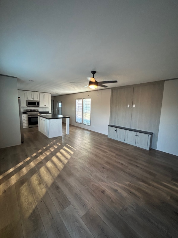 10301 SE 29th St in Midwest City, OK - Foto de edificio - Building Photo