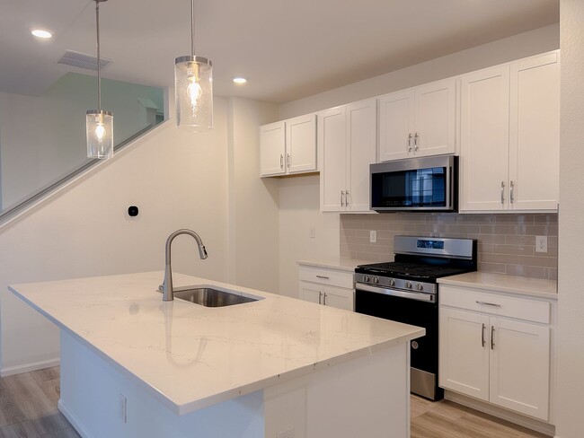 6278 N Nepal Ct in Aurora, CO - Building Photo - Building Photo