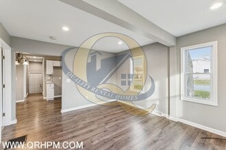 2089 Brady Ave in Burton, MI - Building Photo - Building Photo