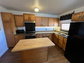 527 N Franklin St in Butte, MT - Building Photo - Building Photo