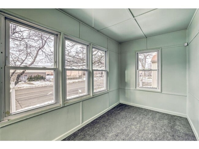 610 Fairview Ave N in St. Paul, MN - Building Photo - Building Photo