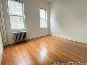 46 Wildwood St in Boston, MA - Building Photo - Building Photo