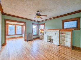 3338 W Cullom Ave in Chicago, IL - Building Photo