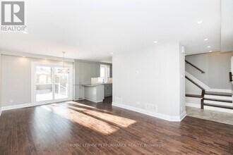 22 Wolff St in Ottawa, ON - Building Photo - Building Photo