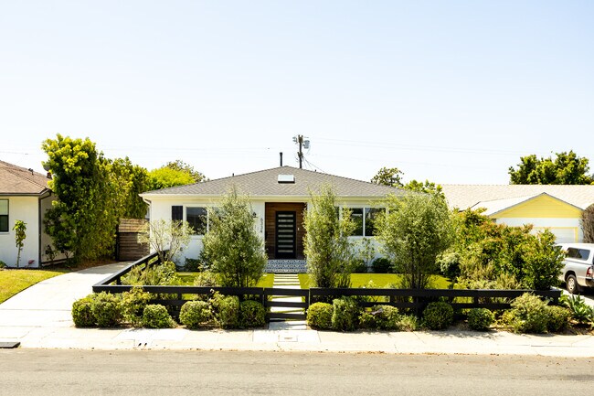 property at 6334 W 80th Pl