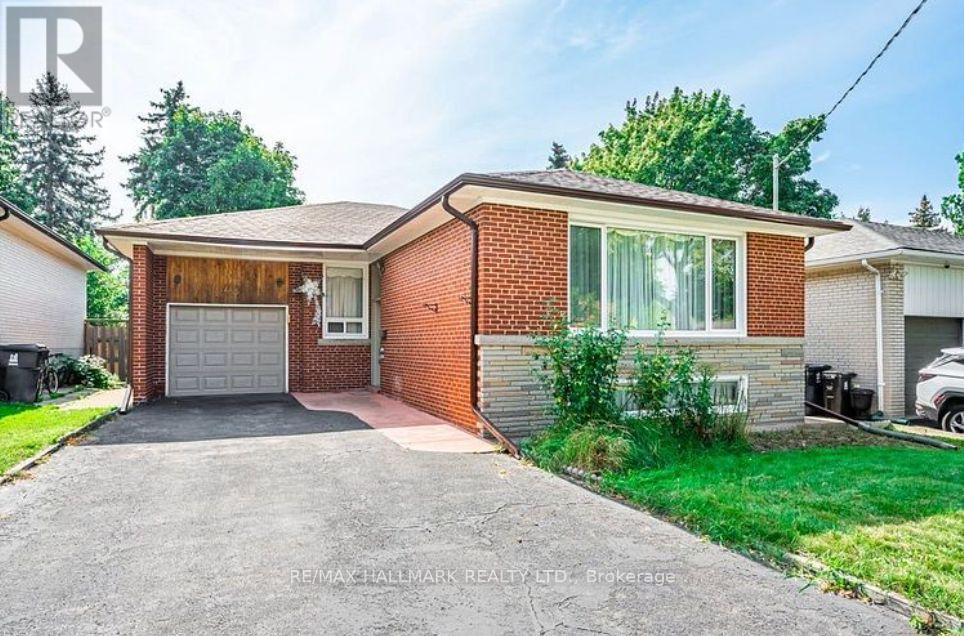 113 The Westway in Toronto, ON - Building Photo