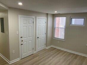 903 Lindley Ave, Unit 2nd fl in Philadelphia, PA - Building Photo - Building Photo