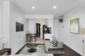 534 E 14th St in New York, NY - Building Photo - Building Photo