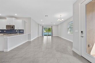 1117 Rolling Brk Ln in Naples, FL - Building Photo - Building Photo