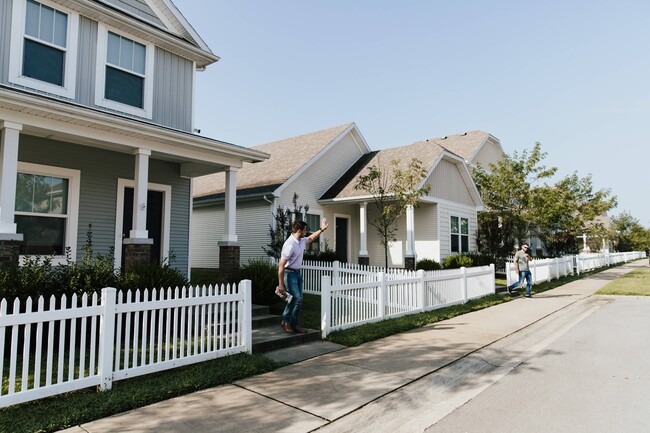 Wooldridge Gardens - Homes Ph2 in Versailles, KY - Building Photo - Building Photo