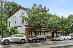 570 Washington St, Unit 2 in Boston, MA - Building Photo