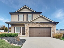 2768 Silent Springs Ln in Knoxville, TN - Building Photo