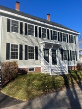 24 Stimson St in Kittery, ME - Building Photo - Building Photo