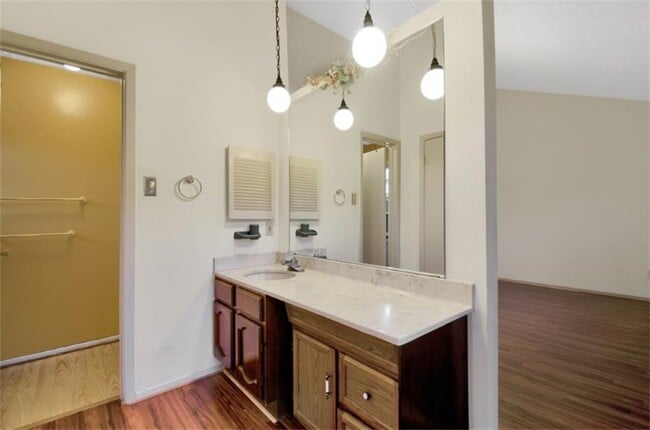 property at 22118 Meadowhill Dr