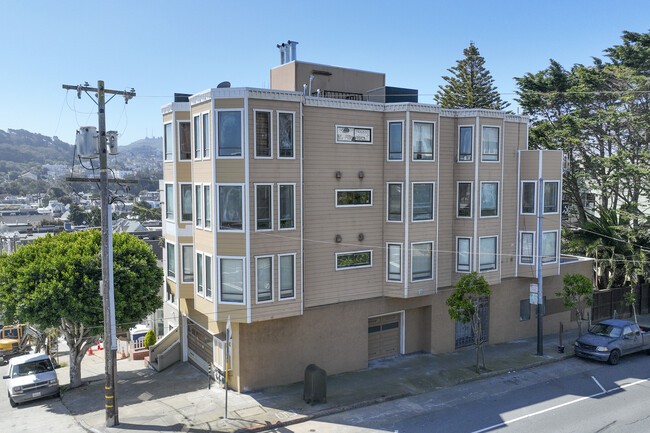 2101 Turk Blvd in San Francisco, CA - Building Photo - Building Photo