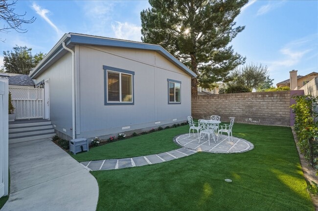 property at 7317 Kelvin Ave