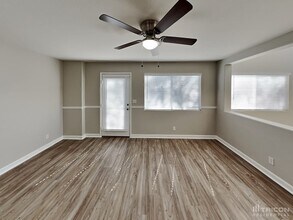 1933 Desert Sage Ave in North Las Vegas, NV - Building Photo - Building Photo