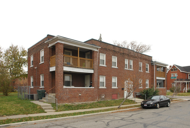 1116-1122 Cole St in Columbus, OH - Foto de edificio - Building Photo