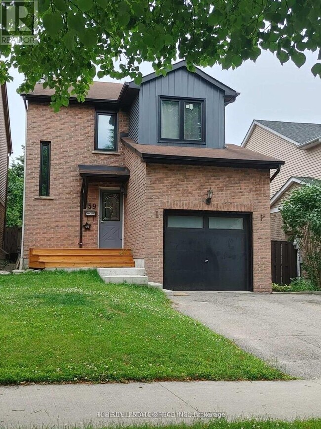 59 Kirby Crescent in Whitby, ON - Building Photo - Building Photo