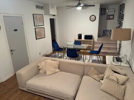 4365 Ashwoody Trl NE in Brookhaven, GA - Building Photo