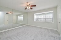 10324 Longmont Dr photo'