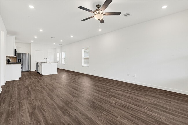 3911 Windy Whisper Dr