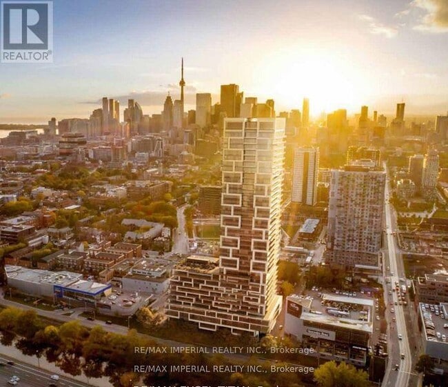 5 Defries St in Toronto, ON - Building Photo - Building Photo