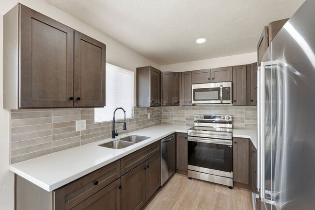 3601 S Calle Polar in Tucson, AZ - Building Photo - Building Photo