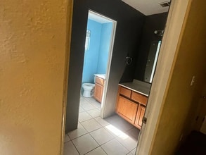 609 N Sprigg St, Unit Up in Cape Girardeau, MO - Building Photo - Building Photo