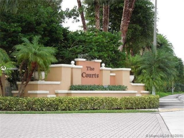 6560 NW 114th Ave-Unit -524 in Doral, FL - Building Photo