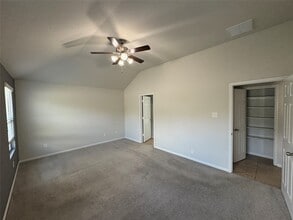 18326 W Hardy Rd in Houston, TX - Building Photo - Building Photo