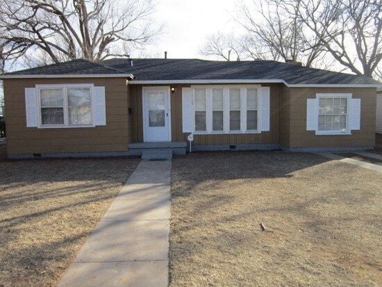 property at 2609 36th St