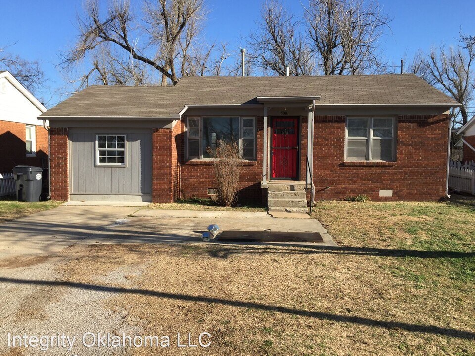 6901 NW 55th St Photo