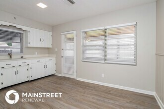 4435 Fairview Ave in Orlando, FL - Building Photo - Building Photo